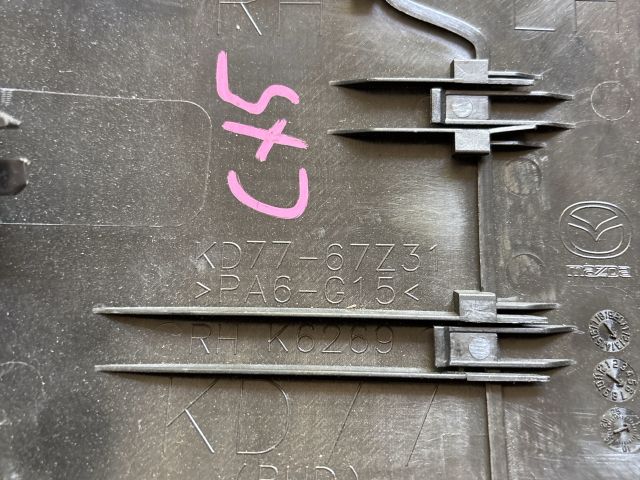 bontott MAZDA CX-5 Belső Visszapillantó Tükör Talp Burkolat