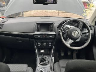 bontott MAZDA CX-5 Biztosítéktábla Csomagtér
