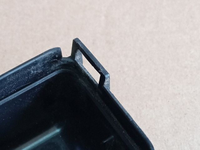 bontott MAZDA CX-5 Biztosítéktábla Fedél