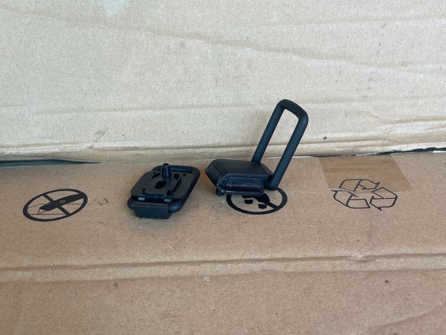 bontott MAZDA CX-5 Csomagrögzítő