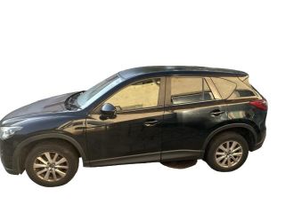 bontott MAZDA CX-5 Csomagtérajtó Gumikéder