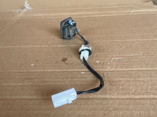 bontott MAZDA CX-5 Csomagtérajtó Kapcsoló