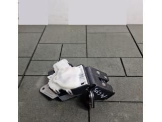 bontott MAZDA CX-5 Csomagtérajtó Zárszerkezet