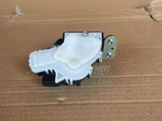 bontott MAZDA CX-5 Csomagtérajtó Zárszerkezet