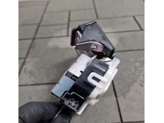 bontott MAZDA CX-5 Csomagtérajtó Zárszerkezet