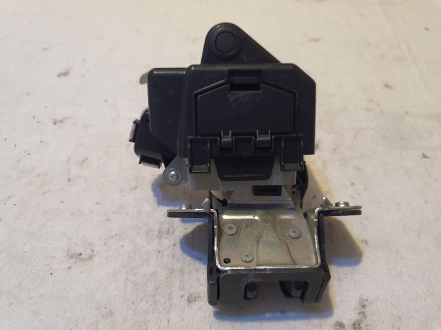 bontott MAZDA CX-5 Csomagtérajtó Zárszerkezet