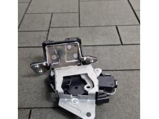 bontott MAZDA CX-5 Csomagtérajtó Zárszerkezet