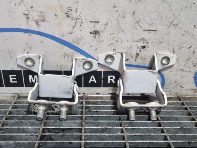 bontott MAZDA CX-5 Csomagtérajtó Zsanér