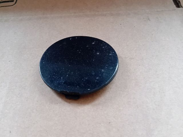 bontott MAZDA CX-5 Első Vonószem Burkolat