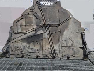 bontott MAZDA CX-5 Felső Hűtőburkolat