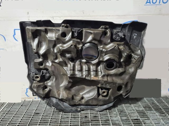 bontott MAZDA CX-5 Felső Hűtőburkolat