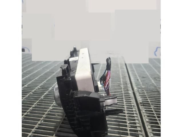 bontott MAZDA CX-5 Fűtéskapcsoló