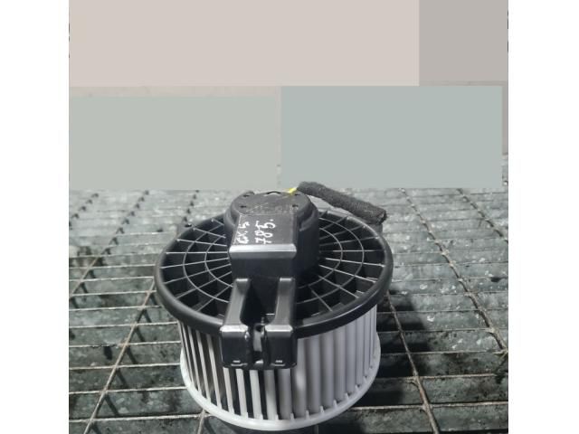 bontott MAZDA CX-5 Fűtőmotor (Klímás)