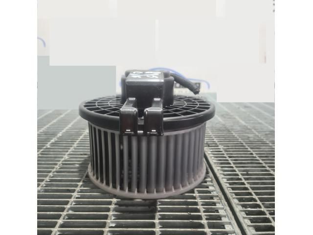 bontott MAZDA CX-5 Fűtőmotor (Klímás)