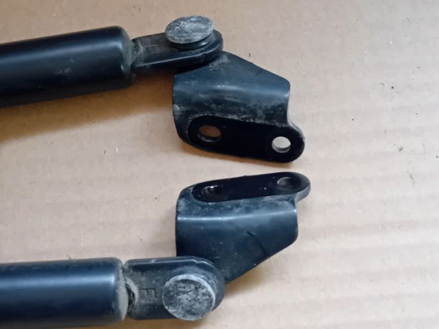 bontott MAZDA CX-5 Gázrugós Kitámasztó Teleszkóp Pár Csomagtérajtó