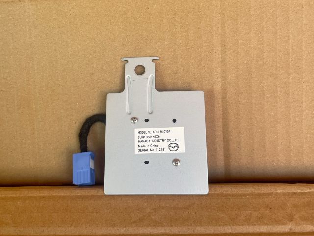 bontott MAZDA CX-5 GPS Antenna