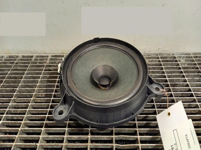 bontott MAZDA CX-5 Hangszóró (Pozíciófüggetlen)