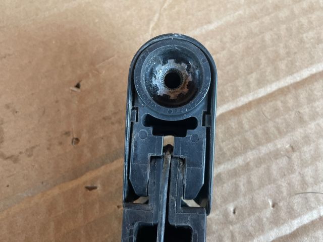 bontott MAZDA CX-5 Hátsó Ablaktörlő Kar