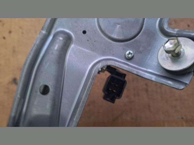 bontott MAZDA CX-5 Hátsó Ablaktörlő Motor