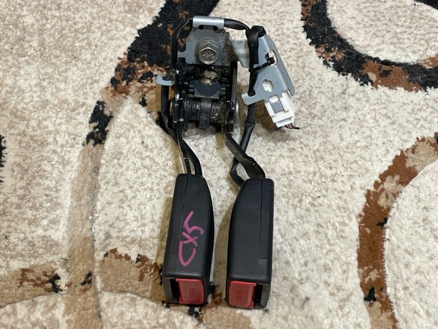 bontott MAZDA CX-5 Hátsó középső Biztonsági Öv Csat