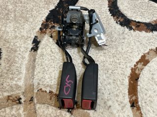 bontott MAZDA CX-5 Hátsó középső Biztonsági Öv Csat