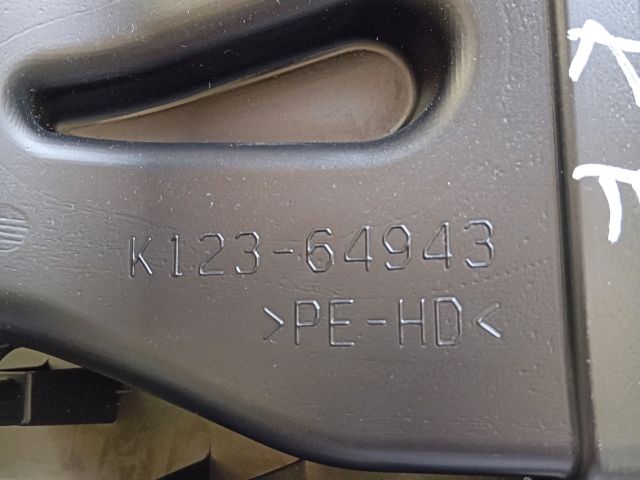 bontott MAZDA CX-5 Hátsó középső Szellőző