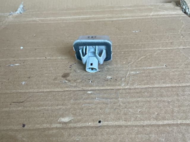 bontott MAZDA CX-5 Hátsó Rendszámtábla Világítás