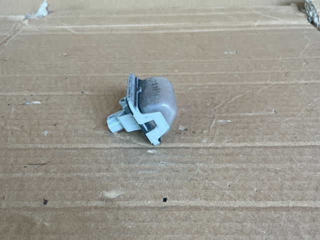 bontott MAZDA CX-5 Hátsó Rendszámtábla Világítás