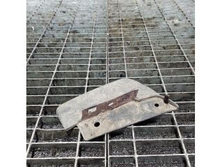 bontott MAZDA CX-5 Hátsó Sárvédő Gumi Pár