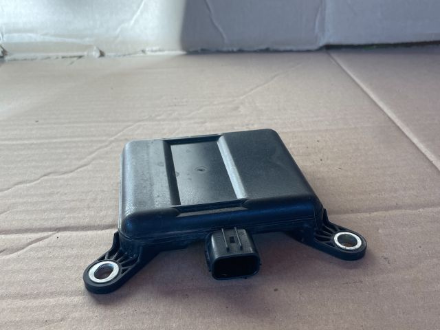 bontott MAZDA CX-5 Holttérérzékelő