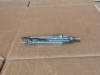 bontott MAZDA CX-5 Izzító/Gyújtó Gyertya