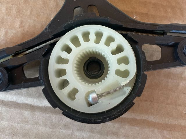 bontott MAZDA CX-5 Jobb első Ablakemelő Szerkezet (Elektromos)