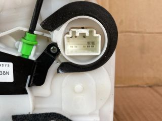 bontott MAZDA CX-5 Jobb első Ajtózár