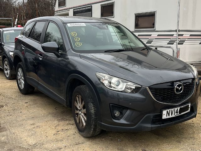bontott MAZDA CX-5 Jobb első Dobbetét (Kerékjárati, Műanyag)