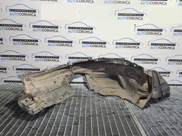 bontott MAZDA CX-5 Jobb első Dobbetét (Kerékjárati, Műanyag)