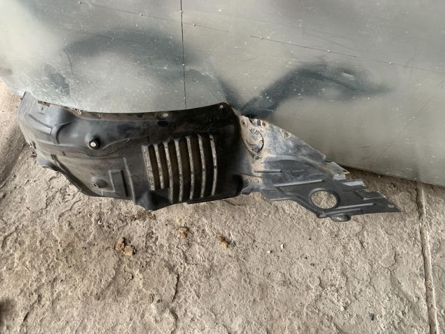 bontott MAZDA CX-5 Jobb első Első Dobbetét (Kerékjárati, Műanyag)