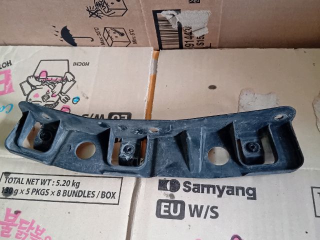 bontott MAZDA CX-5 Jobb első Oldal Lökhárító Tartó (Műanyag)