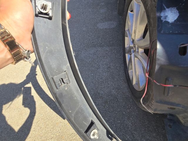 bontott MAZDA CX-5 Jobb első Sárvédő Díszléc