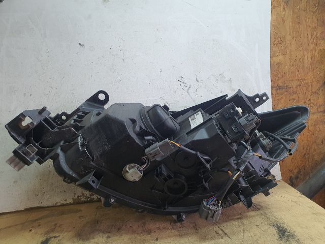 bontott MAZDA CX-5 Jobb Fényszóró