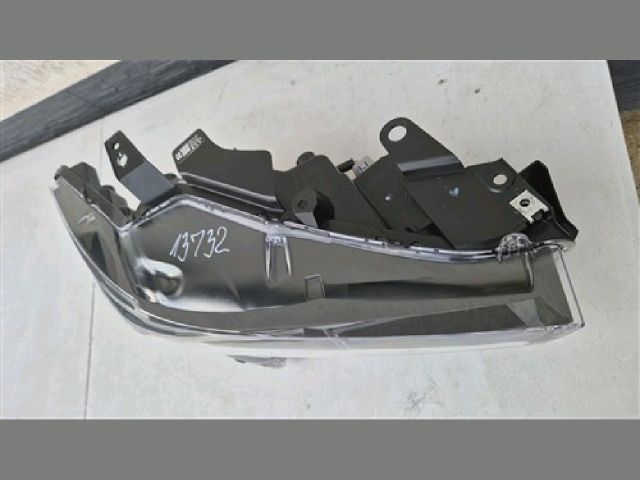 bontott MAZDA CX-5 Jobb Fényszóró