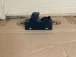 bontott MAZDA CX-5 Jobb hátsó Ablakemelő Kapcsoló