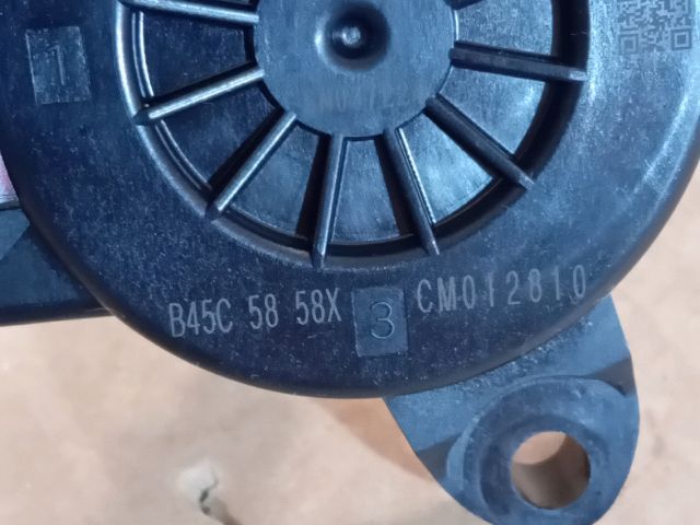 bontott MAZDA CX-5 Jobb hátsó Ablakemelő Motor