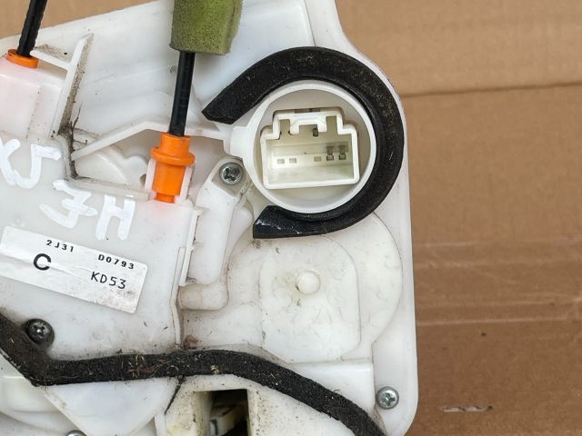 bontott MAZDA CX-5 Jobb hátsó Ajtózár