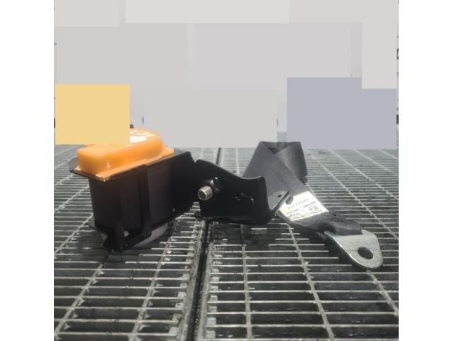 bontott MAZDA CX-5 Jobb hátsó Biztonsági Öv