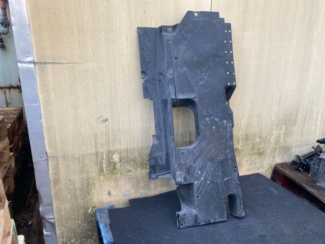 bontott MAZDA CX-5 Jobb hátsó Fenéklemez