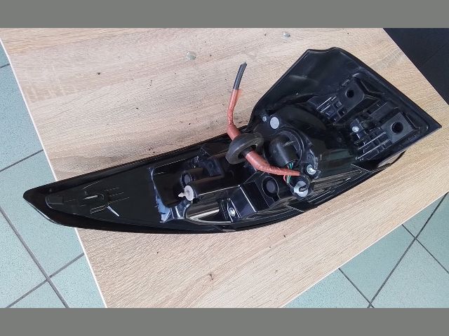 bontott MAZDA CX-5 Jobb Hátsó Lámpa