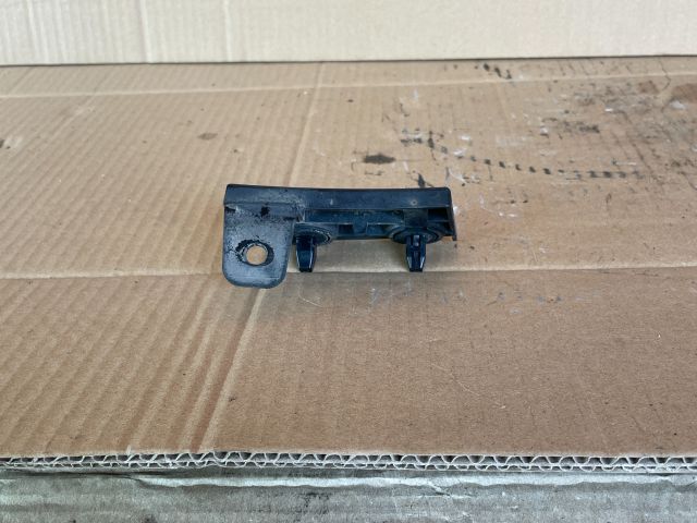 bontott MAZDA CX-5 Jobb hátsó Lökhárító Tartó (Műanyag)