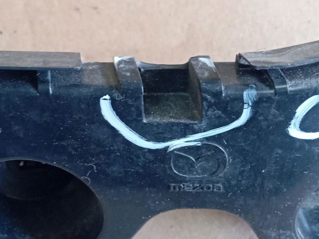 bontott MAZDA CX-5 Jobb hátsó Oldal Lökhárító Tartó (Műanyag)