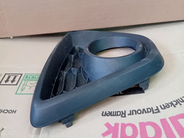 bontott MAZDA CX-5 Jobb Ködlámpa Rács