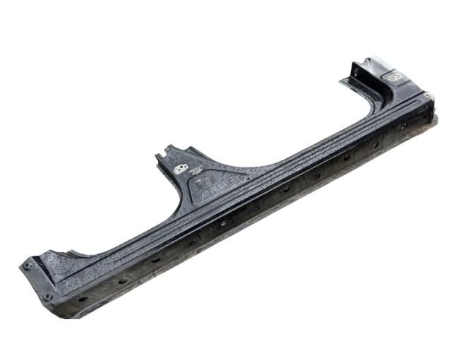 bontott MAZDA CX-5 Jobb Küszöb